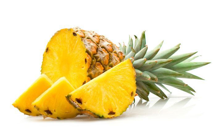 Ferskur Ananas kg (11)